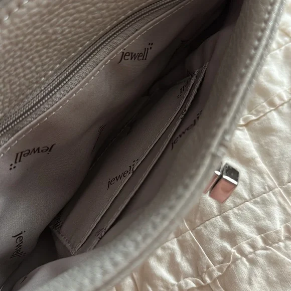 Jewell by Thirty One crossbody purse - Picture 4 of 12